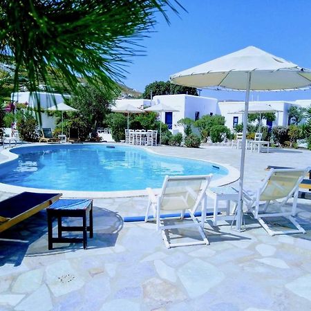 Onira Hotel Парос Екстериор снимка