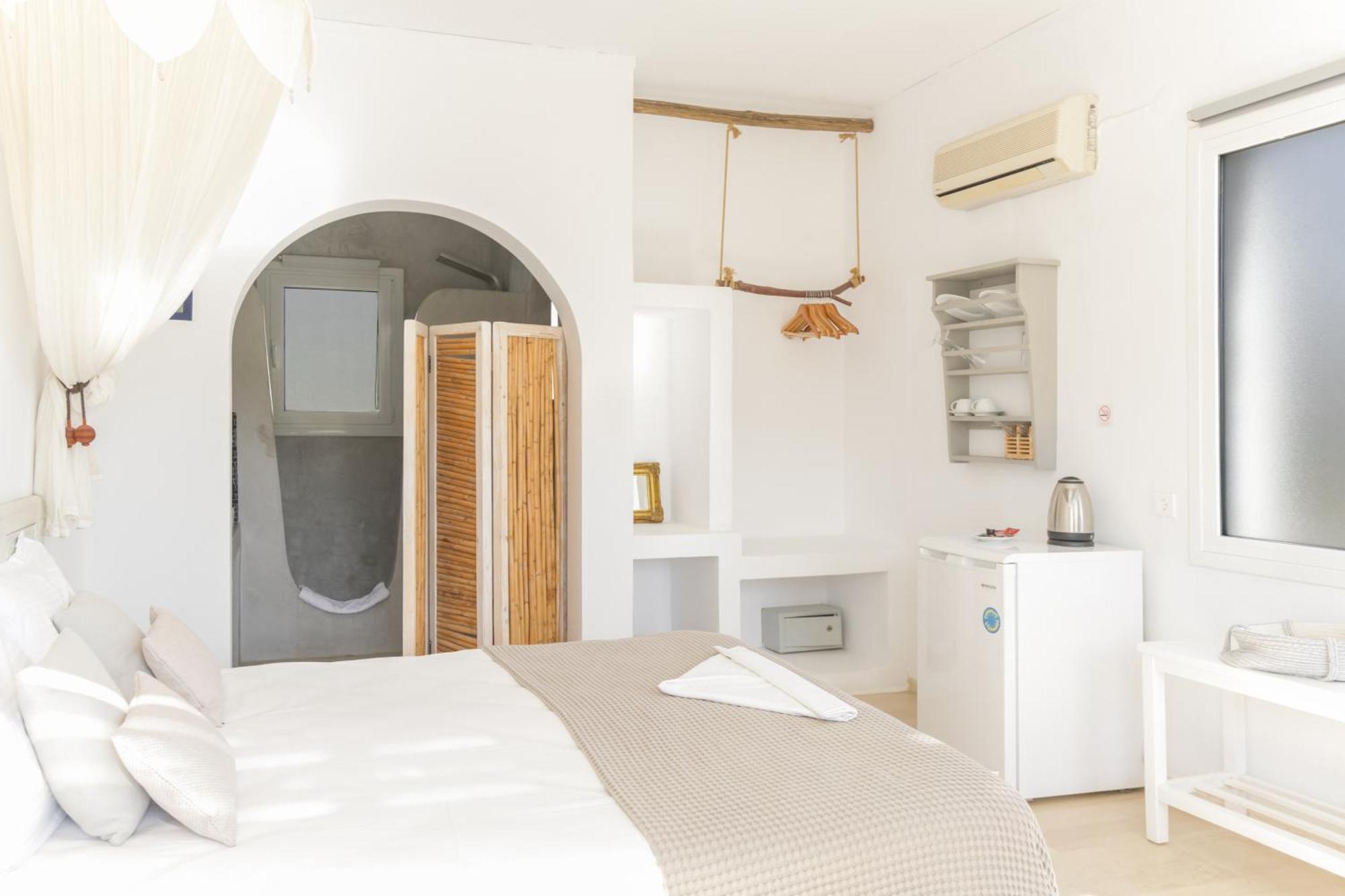 Onira Hotel Парос Екстериор снимка